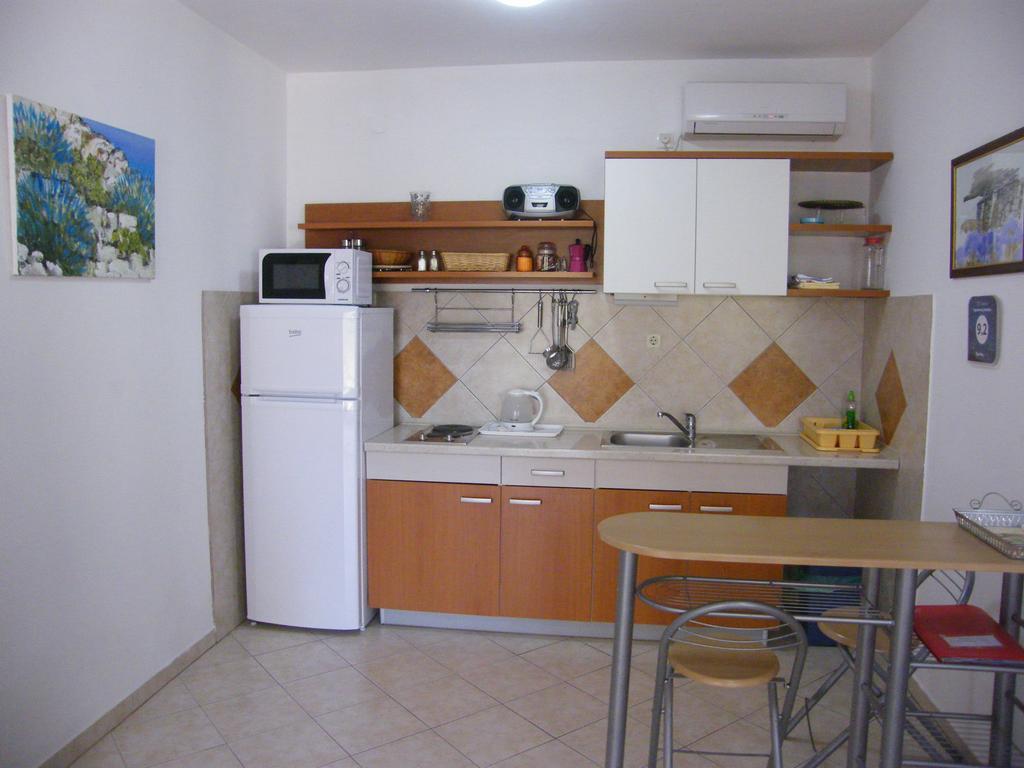 Apartments Maslina Lumbarda Exterior photo